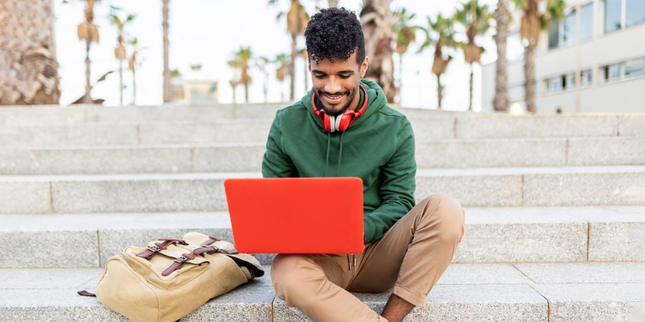 Discounts Best Fashion Retailers with Student Discounts