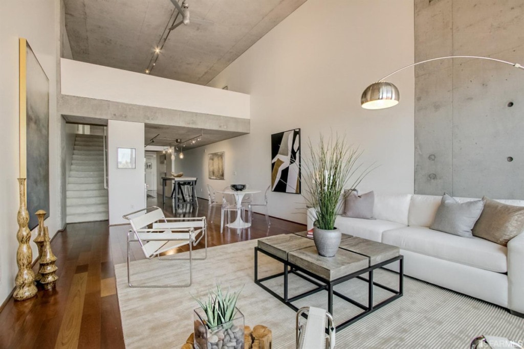 Minimalist Home Design Ideas That Maximize Space