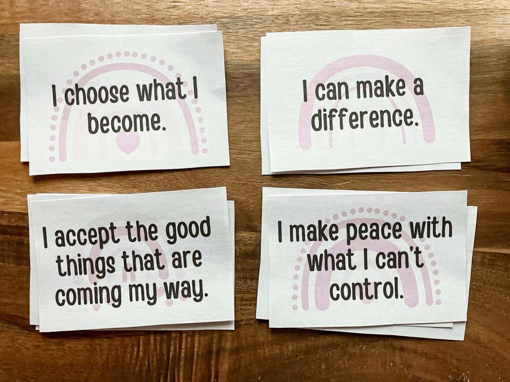 How to Use Affirmation Cards and Journaling Together