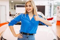 How to Compare Auto Insurance Rates While Car Shopping