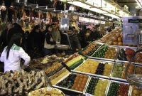 From Market to Mantel Finding the Perfect Decoration